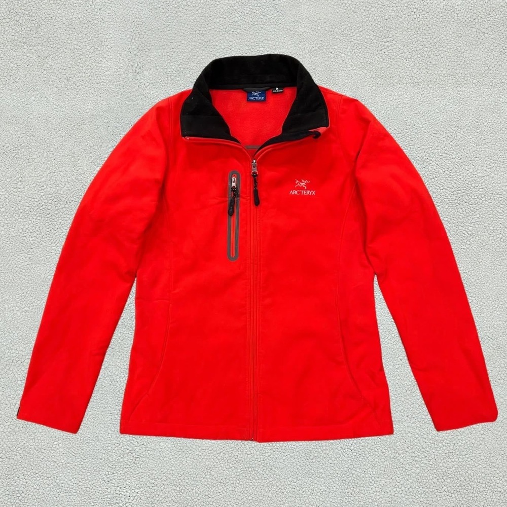 Arcteryx Gore Windstopper Softshell Jacket Womens M Red Fleece Lined Full Zip
